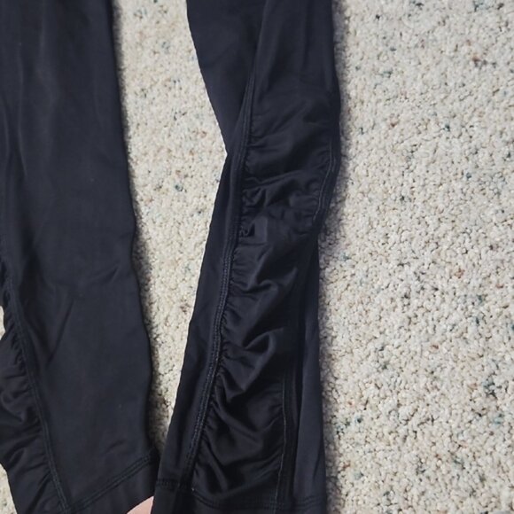 Lululemon Athletica Black Leggings - Picture 2 of 5